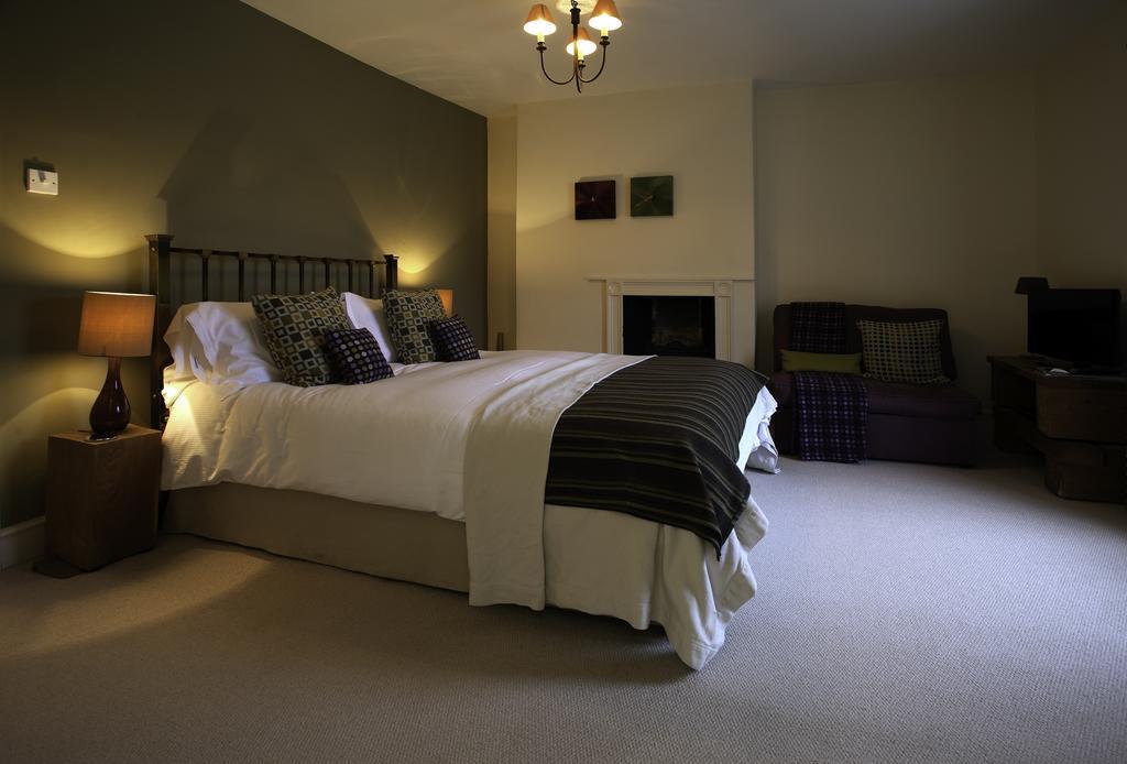 Stapleton Arms Hotel Buckhorn Weston ภายนอก รูปภาพ